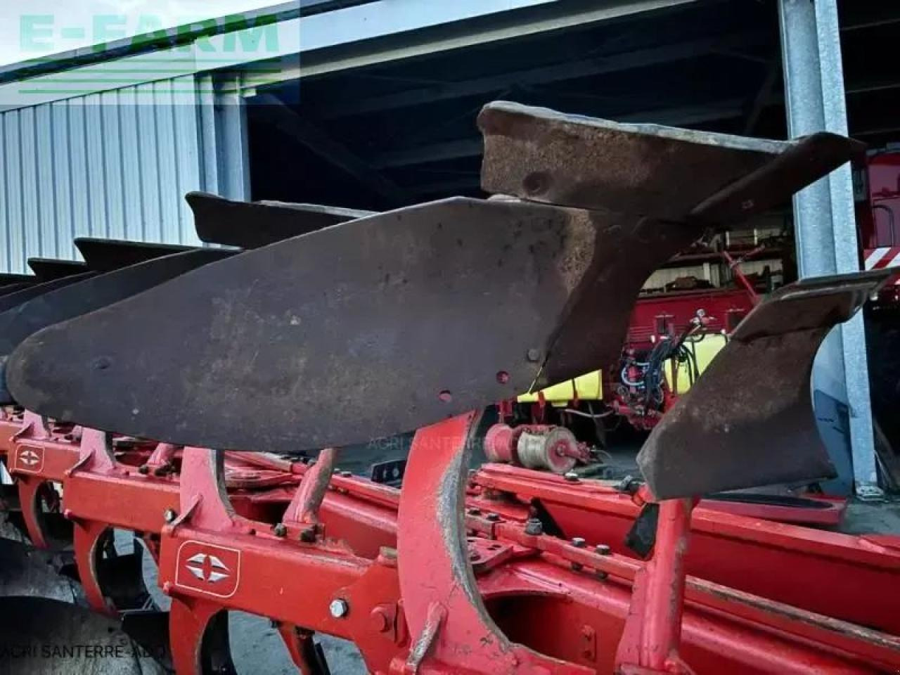 Gregoire Besson rwb9 - Plug: slika 2 Gregoire Besson rwb9 - Plug: slika 2