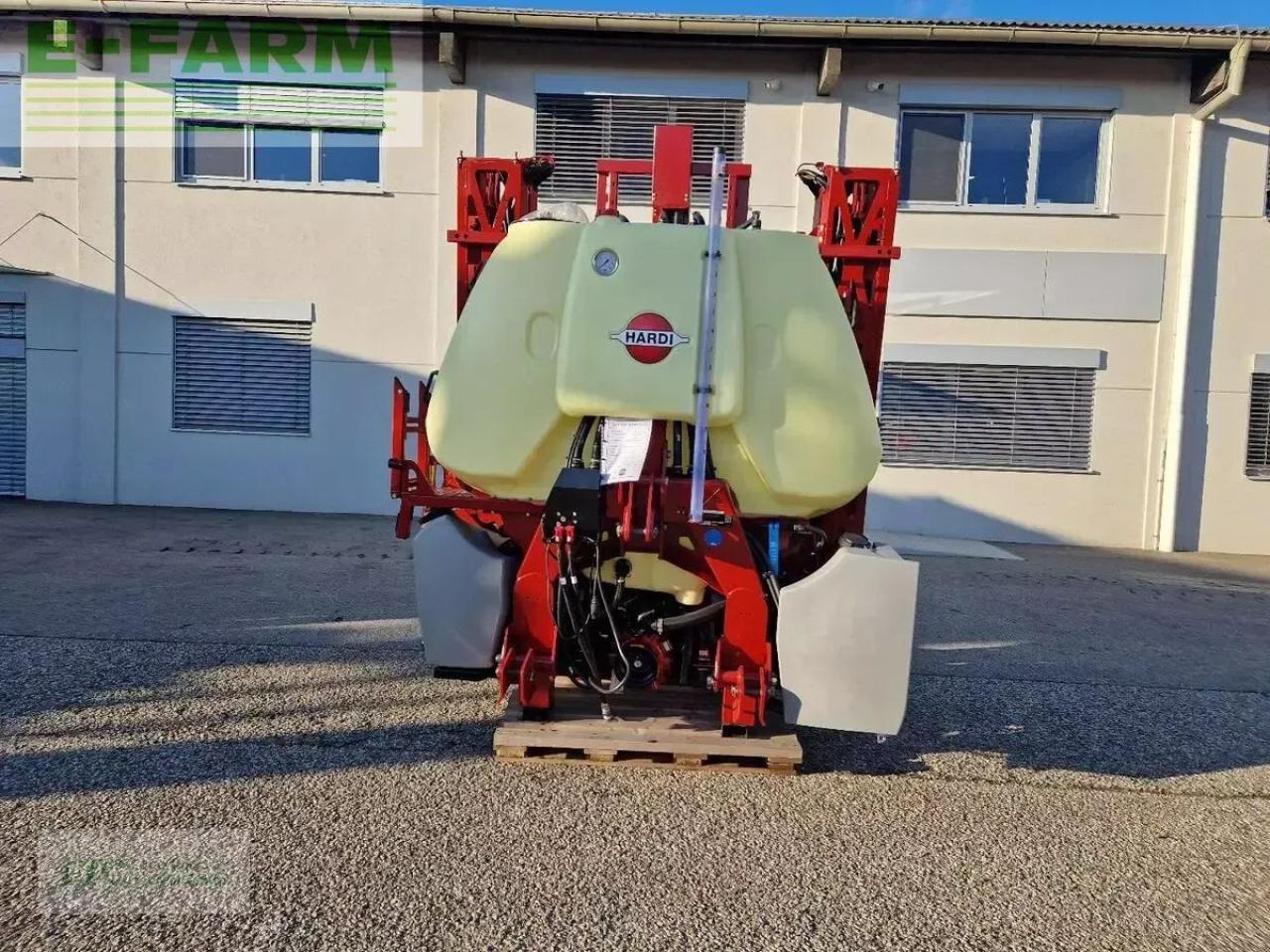 Hardi mega 12 - Vučena prskalica: slika 5 Hardi mega 12 - Vučena prskalica: slika 5