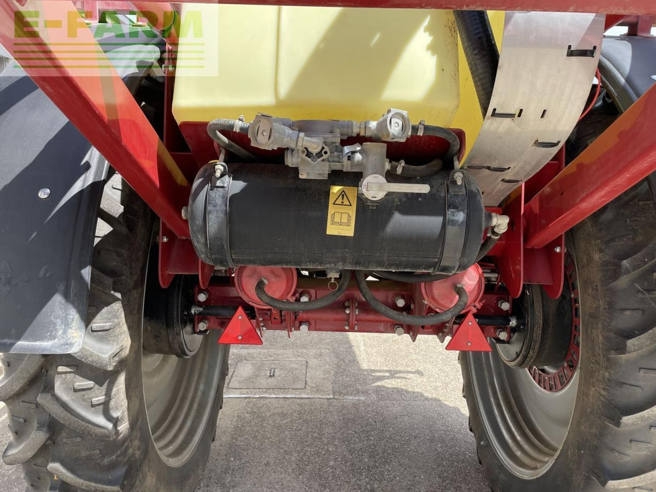 Hardi navigator 3000 - Vučena prskalica: slika 3 Hardi navigator 3000 - Vučena prskalica: slika 3