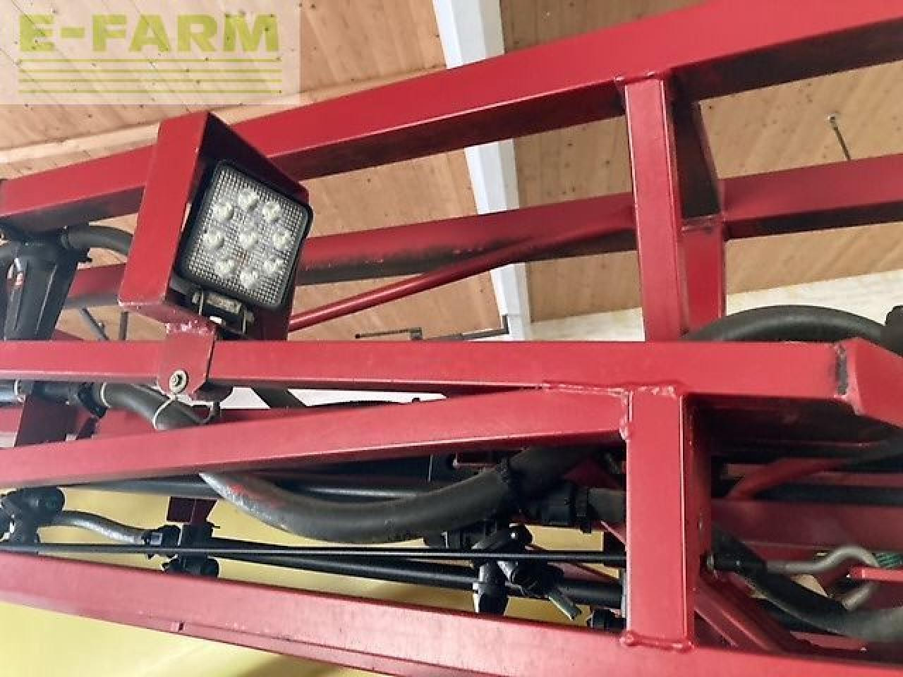 Hardi navigator 4000 - Vučena prskalica: slika 4 Hardi navigator 4000 - Vučena prskalica: slika 4