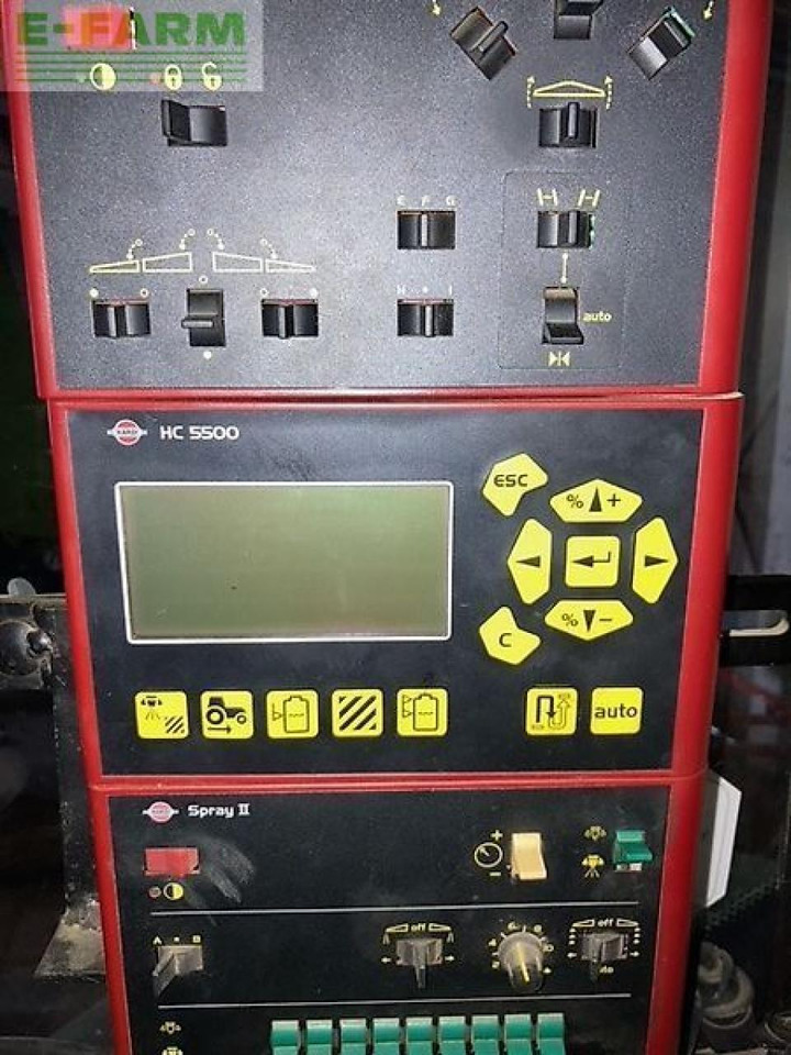 Hardi navigator 4000 - Vučena prskalica: slika 2 Hardi navigator 4000 - Vučena prskalica: slika 2