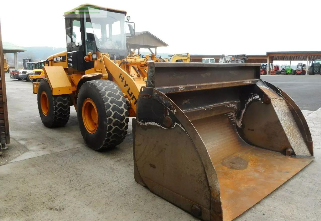 Hyundai hl740-7 mit hochkippschaufel u. volvo sw - Mini bager: slika 5 Hyundai hl740-7 mit hochkippschaufel u. volvo sw - Mini bager: slika 5