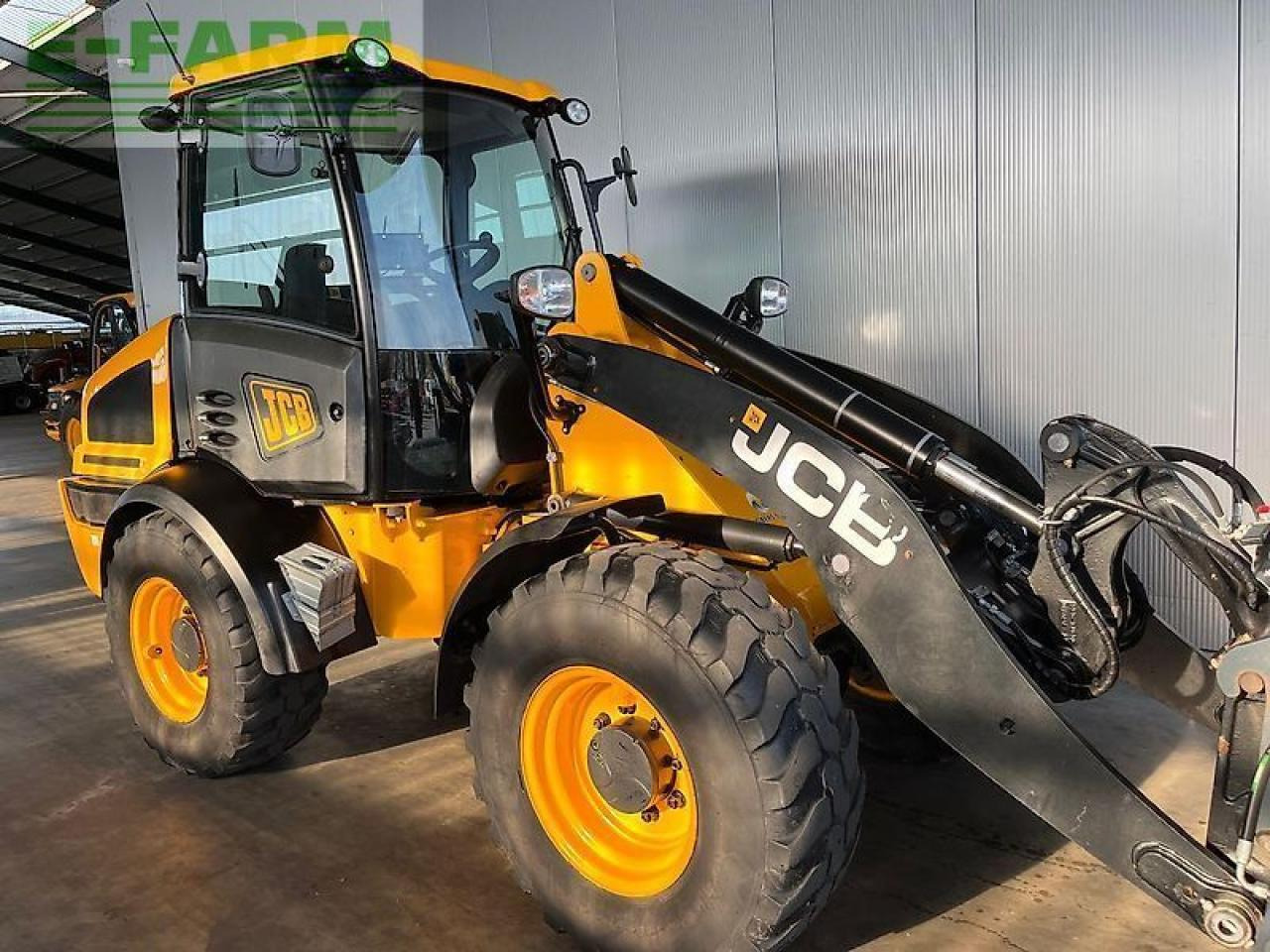 JCB 409 agri - Mini bager: slika 5 JCB 409 agri - Mini bager: slika 5