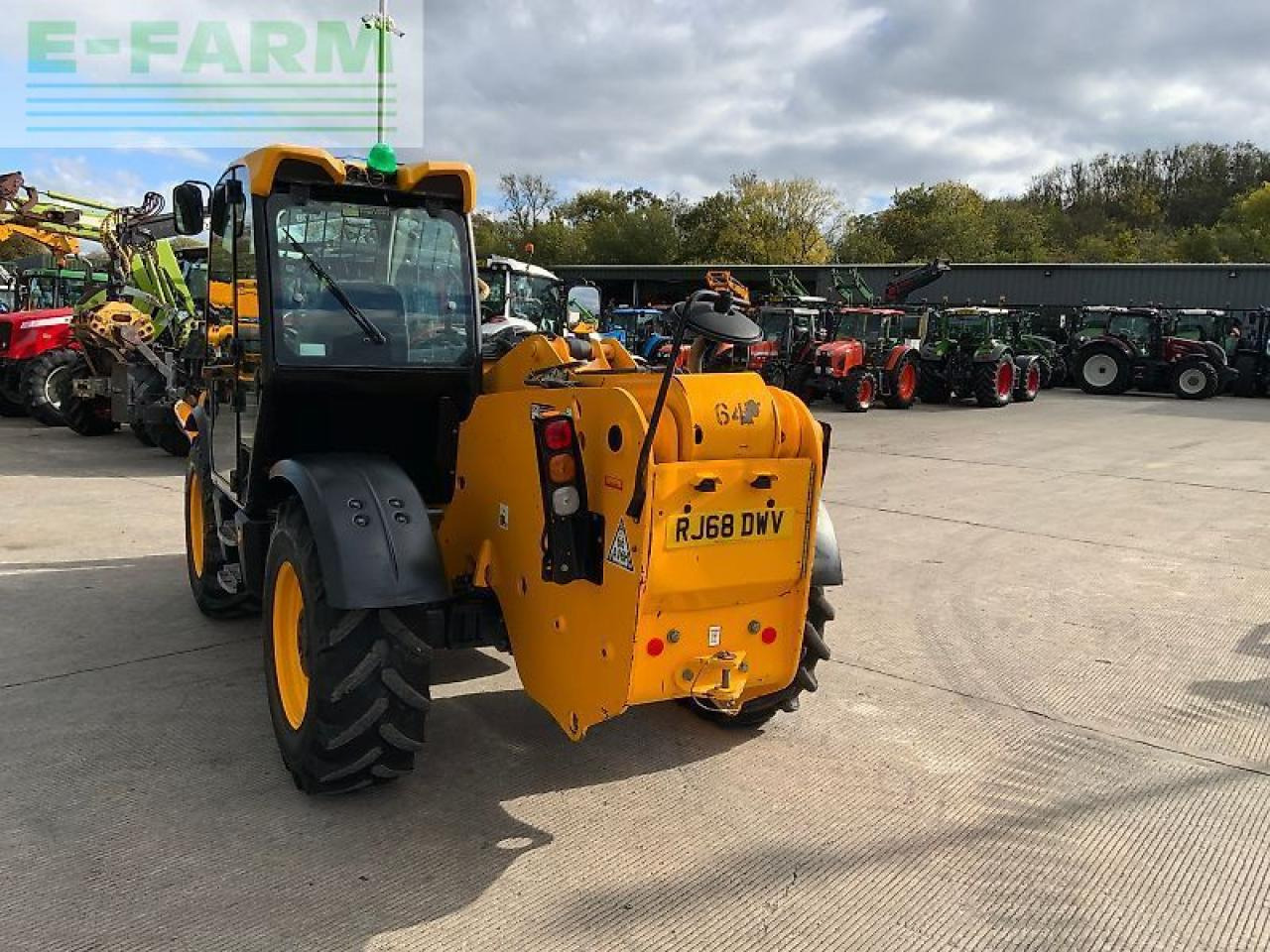 JCB 535-125 hi viz telehandler (st24834) - Teleskopski upravljač: slika 4 JCB 535-125 hi viz telehandler (st24834) - Teleskopski upravljač: slika 4