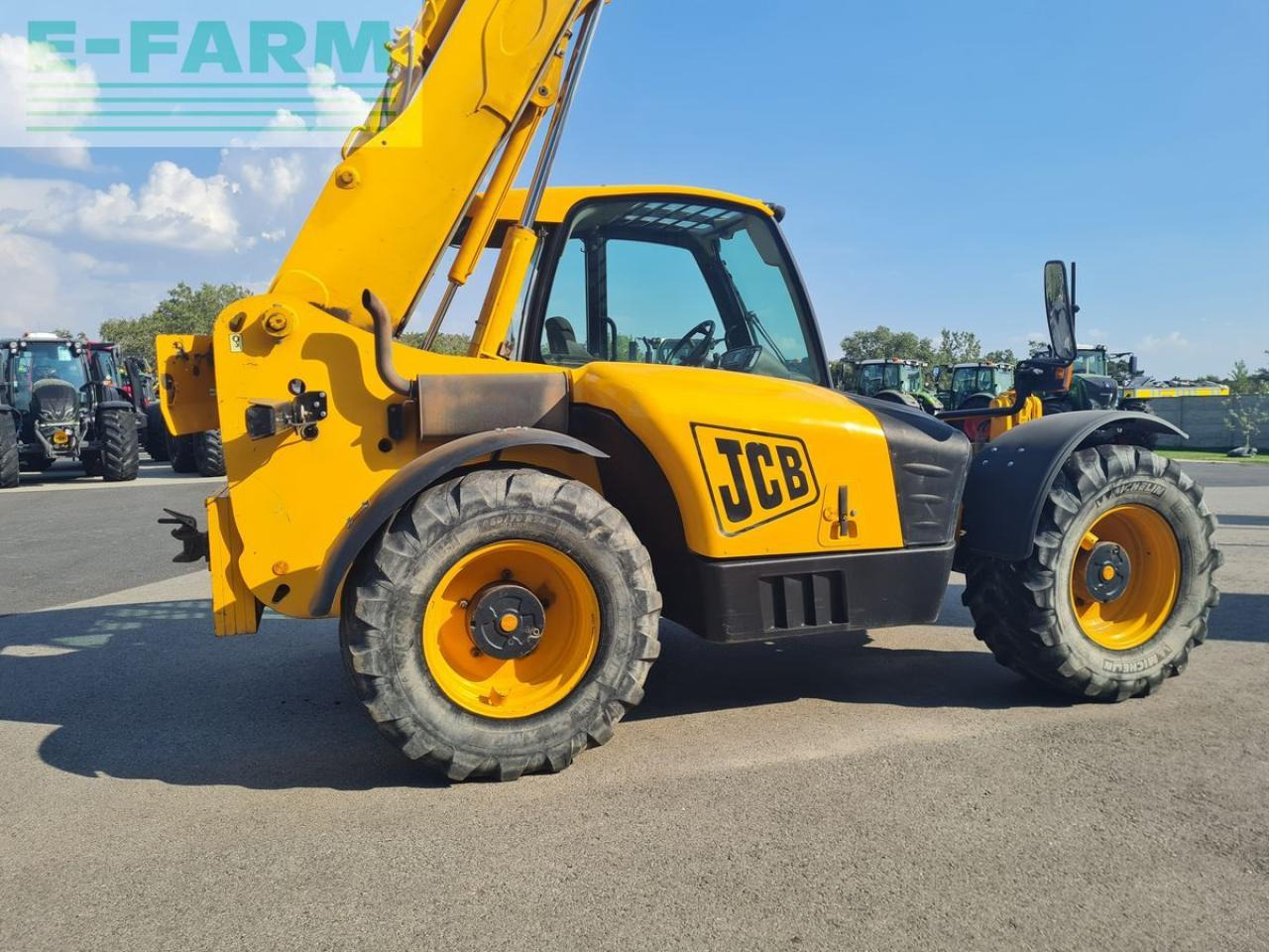 JCB 535 95 - Teleskopski upravljač: slika 4 JCB 535 95 - Teleskopski upravljač: slika 4
