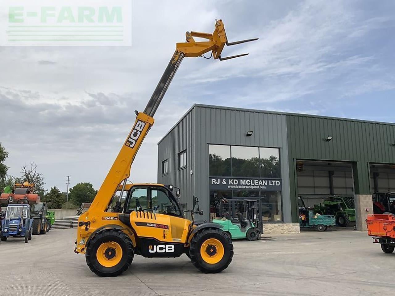 JCB 542-70 agri xtra telehandler (st24069) - Mini bager: slika 1 JCB 542-70 agri xtra telehandler (st24069) - Mini bager: slika 1