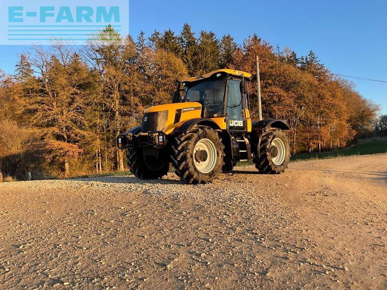 JCB fastrac 3200 - Traktor: slika 1 JCB fastrac 3200 - Traktor: slika 1