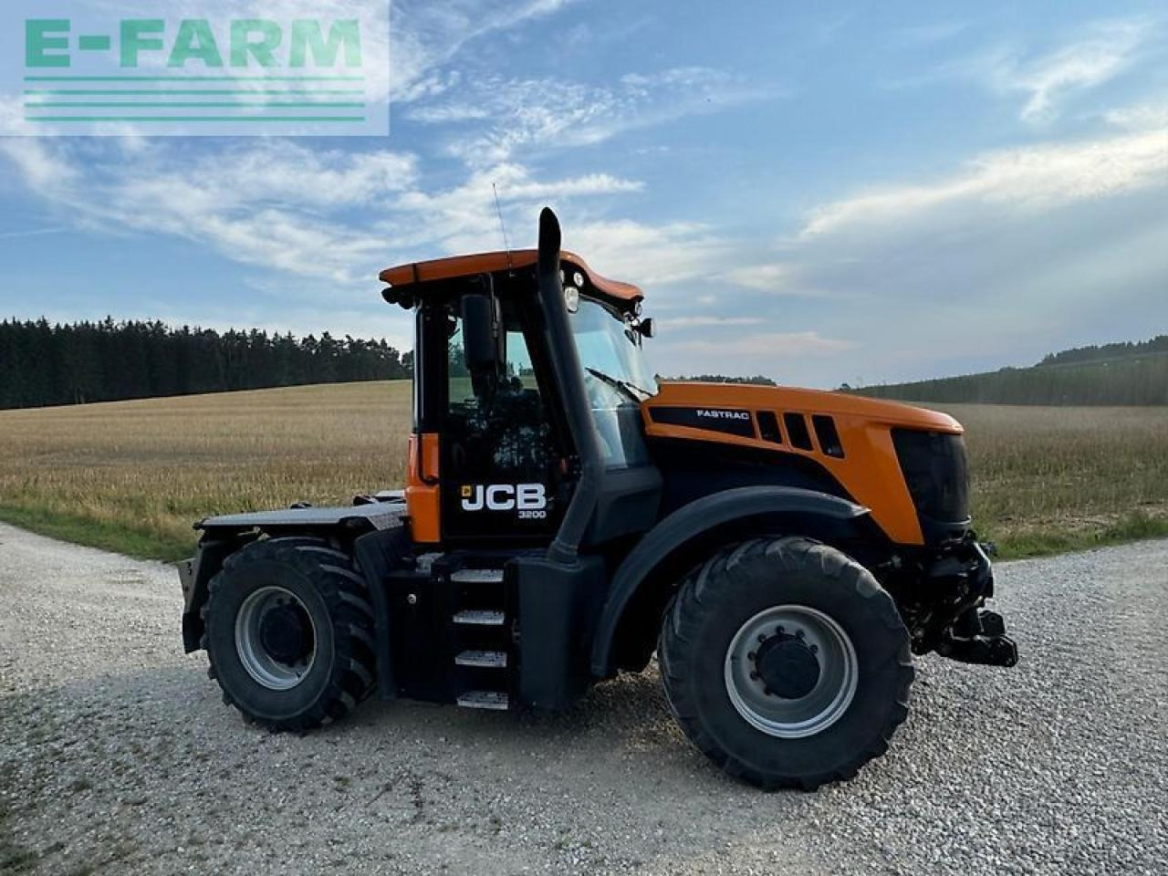 JCB fastrac 3200 xtra sisu - Traktor: slika 5 JCB fastrac 3200 xtra sisu - Traktor: slika 5