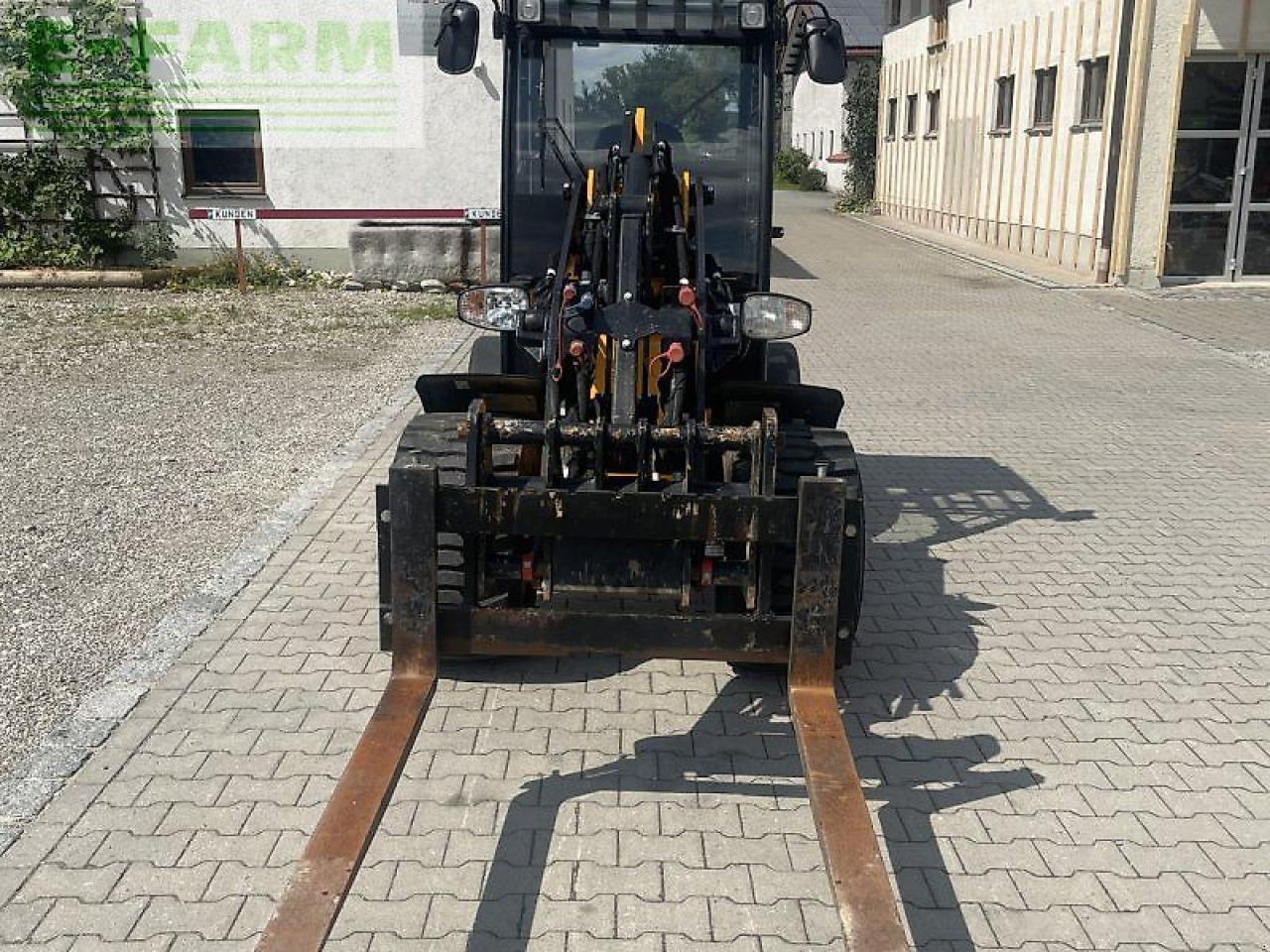 JCB smart power+ gabel - Mini bager: slika 3 JCB smart power+ gabel - Mini bager: slika 3
