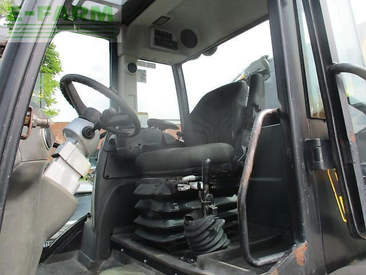 Utovarivač točkaš JCB tm 310 teleskopradlader: slika 7