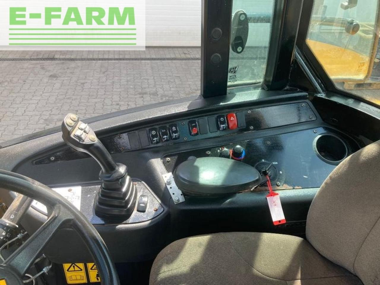 Mini bager JCB tm220t4a: slika 13