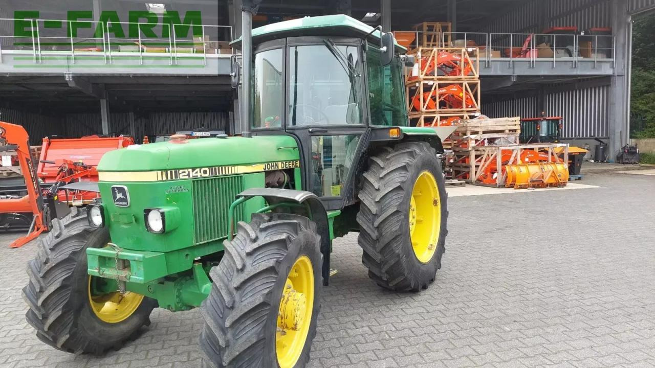 John Deere 2140a - Traktor: slika 3 John Deere 2140a - Traktor: slika 3