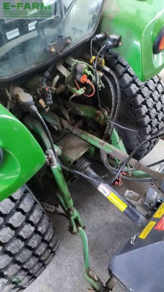 John Deere 3046r - Traktor: slika 5 John Deere 3046r - Traktor: slika 5