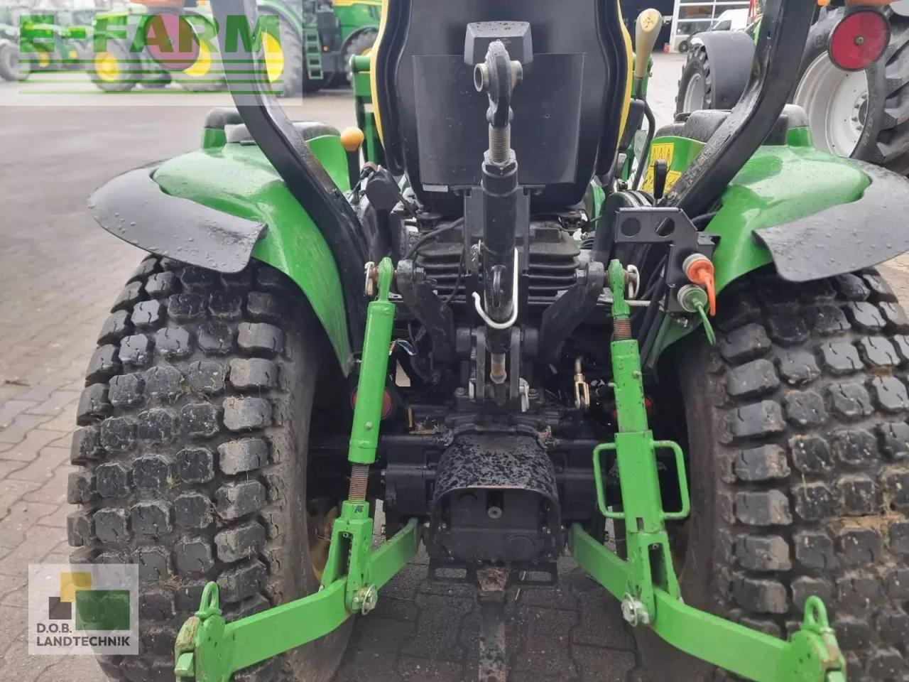 John Deere 3520 e-hydro - Traktor: slika 5 John Deere 3520 e-hydro - Traktor: slika 5