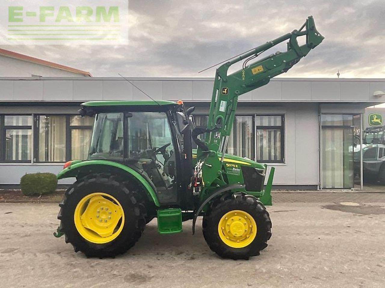 John Deere 5075 e - Traktor: slika 2 John Deere 5075 e - Traktor: slika 2