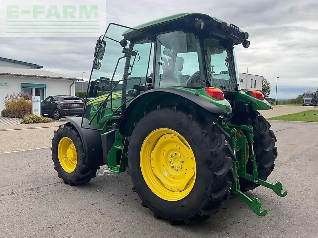 John Deere 5075 m - Traktor: slika 5 John Deere 5075 m - Traktor: slika 5