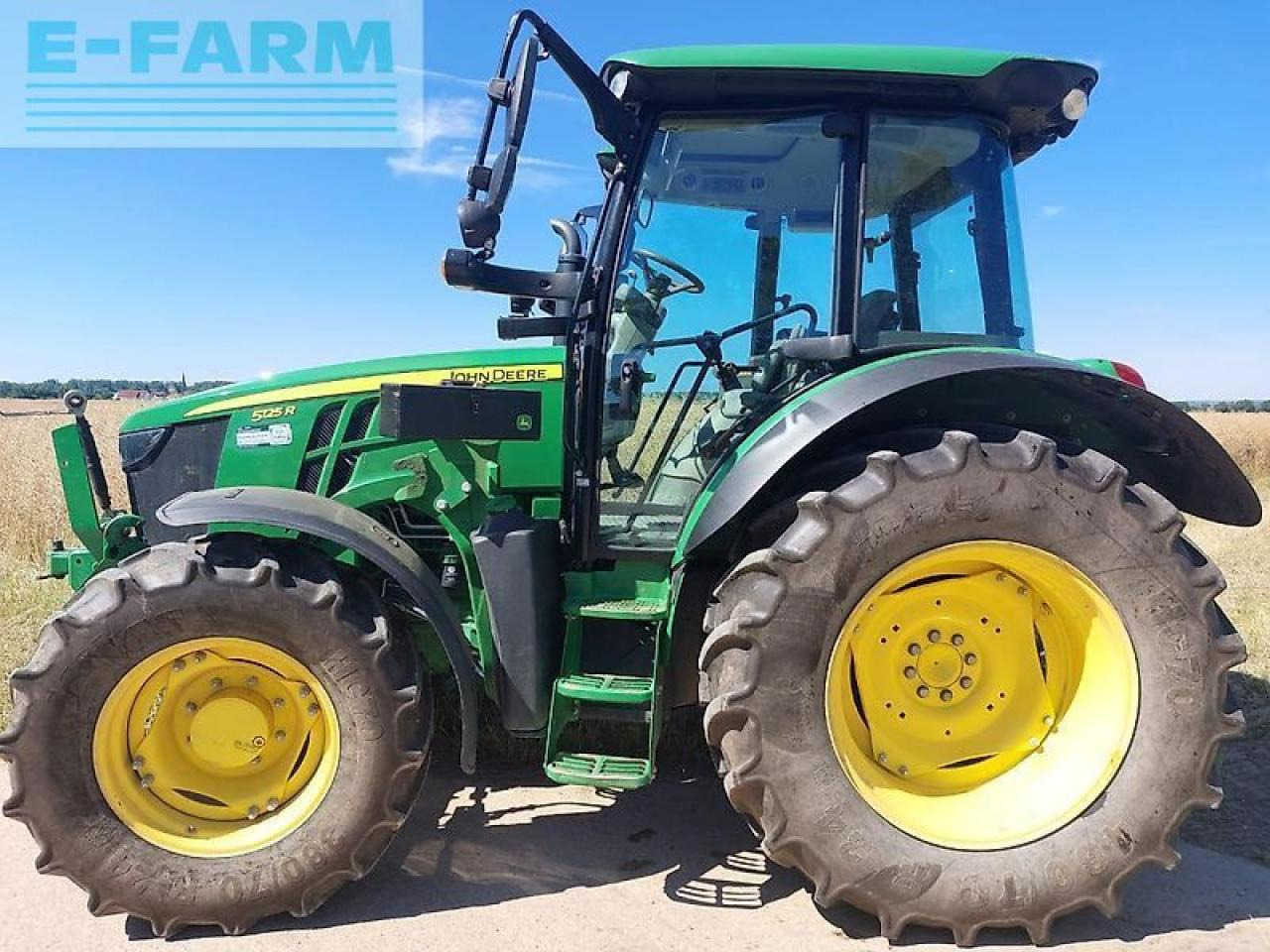 John Deere 5125r - Traktor: slika 3 John Deere 5125r - Traktor: slika 3