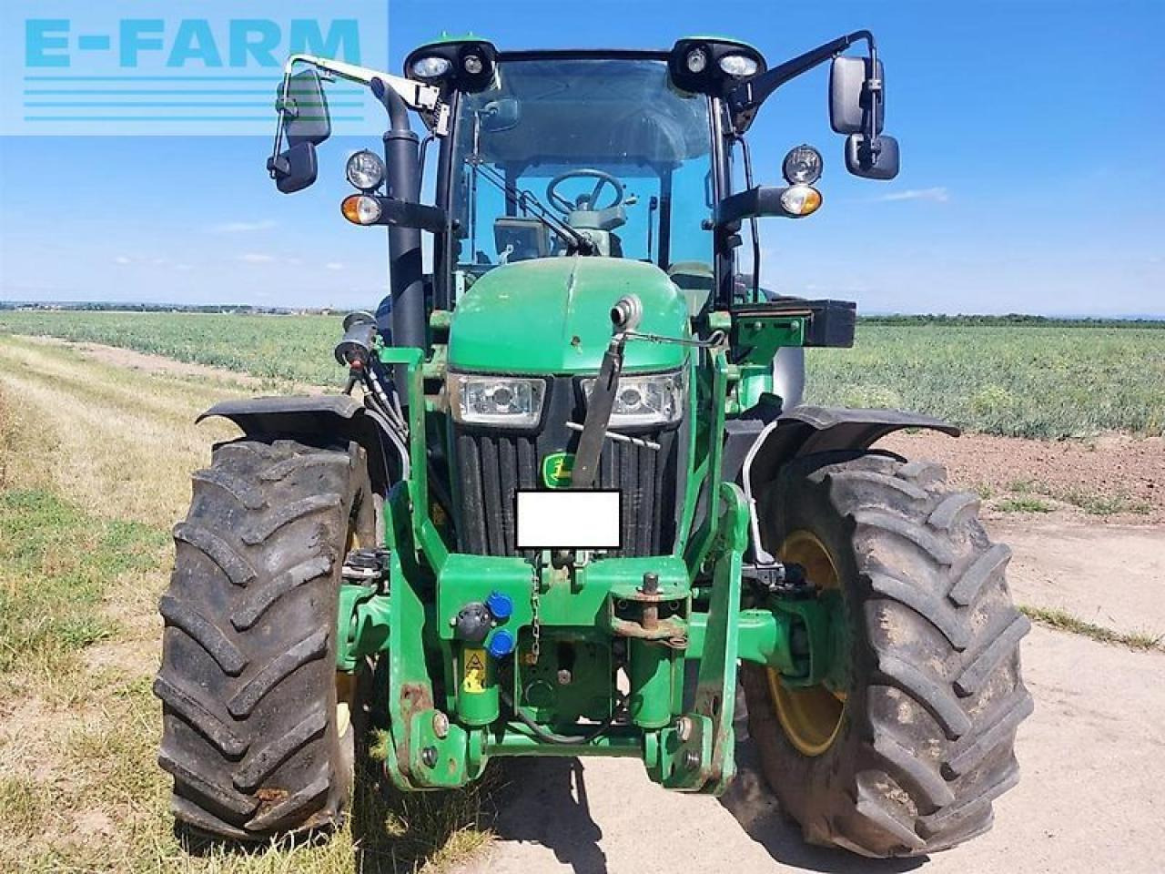John Deere 5125r - Traktor: slika 2 John Deere 5125r - Traktor: slika 2