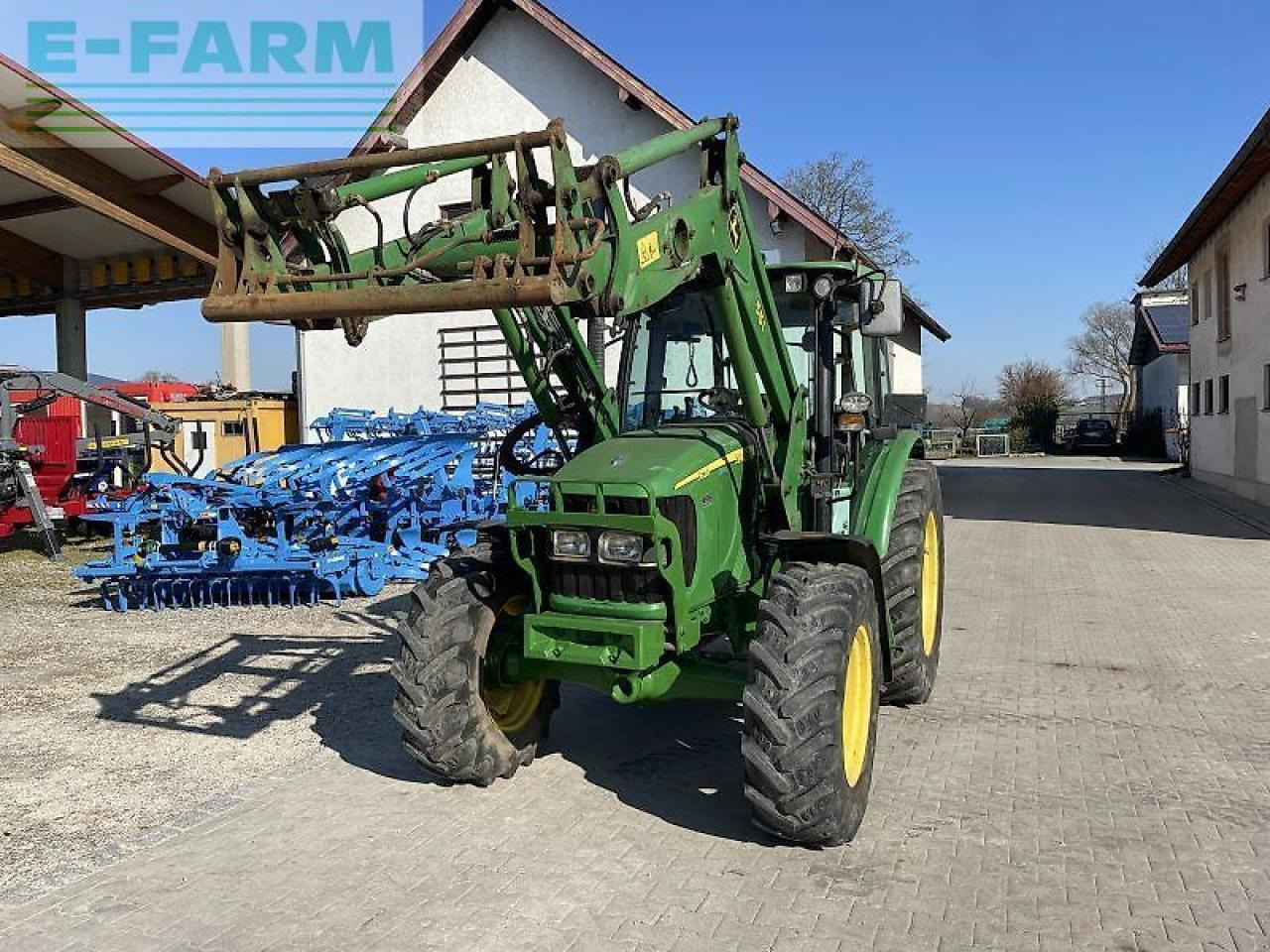 John Deere 5620 fl premium - Traktor: slika 4 John Deere 5620 fl premium - Traktor: slika 4
