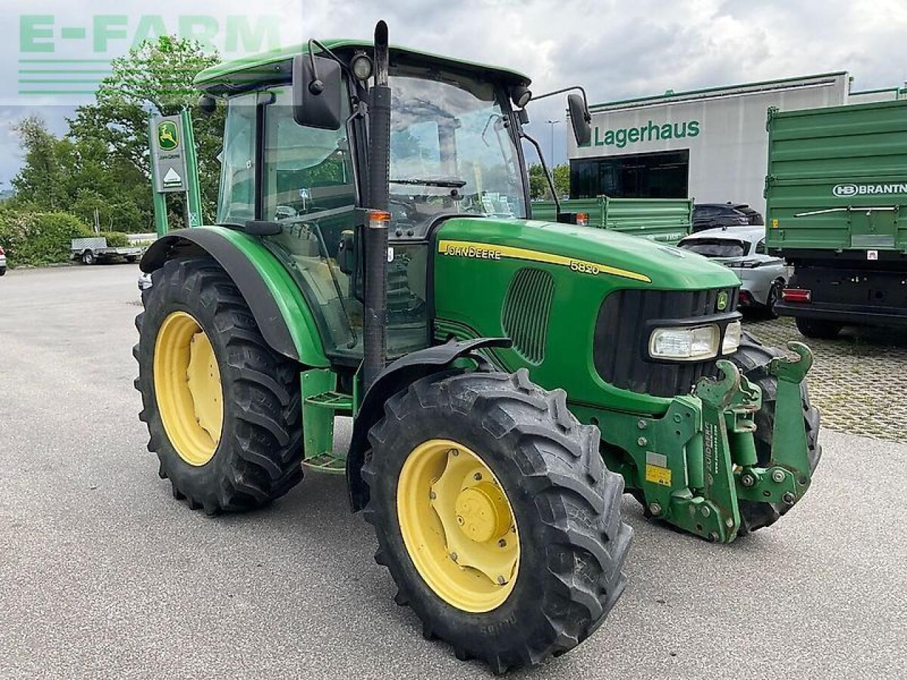 John Deere 5820 - Traktor: slika 2 John Deere 5820 - Traktor: slika 2
