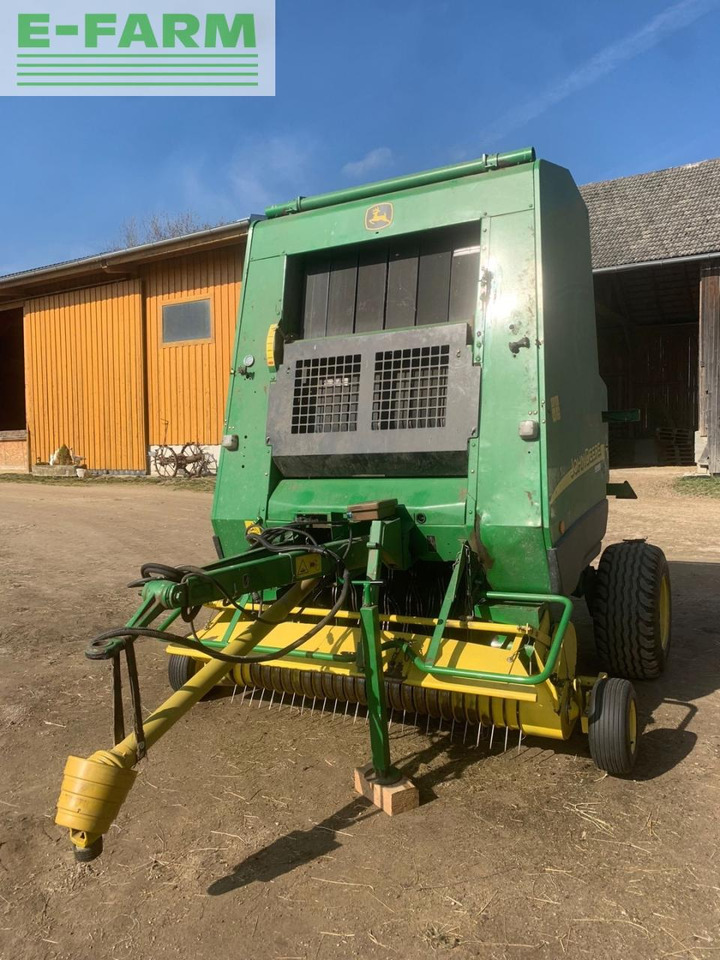 John Deere 592C - Balirka za kockaste bale: slika 1 John Deere 592C - Balirka za kockaste bale: slika 1