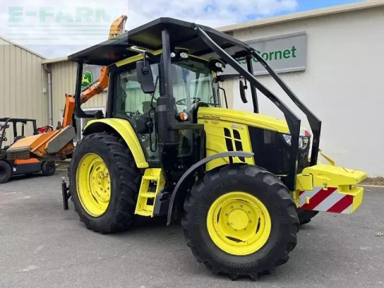 John Deere 6100m - Traktor: slika 1 John Deere 6100m - Traktor: slika 1
