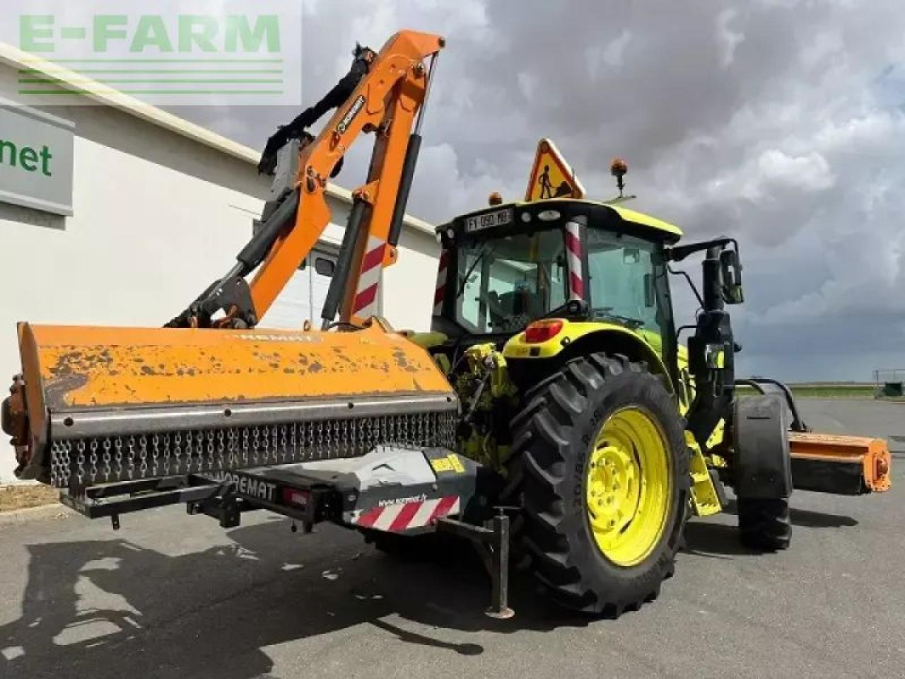John Deere 6100m - Traktor: slika 4 John Deere 6100m - Traktor: slika 4