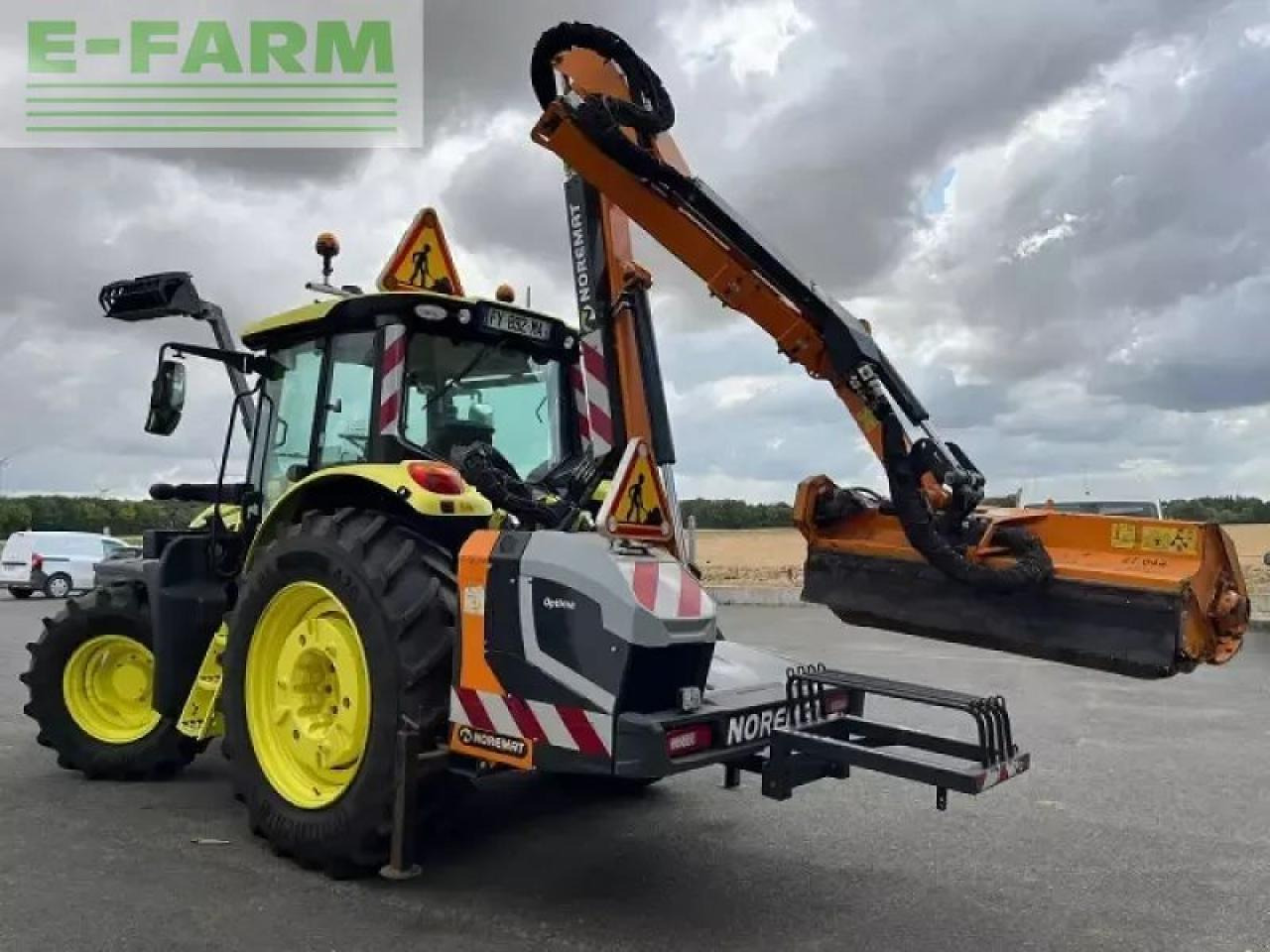 John Deere 6100m - Traktor: slika 3 John Deere 6100m - Traktor: slika 3