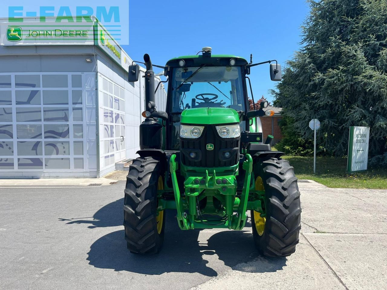 John Deere 6110M - Traktor: slika 3 John Deere 6110M - Traktor: slika 3