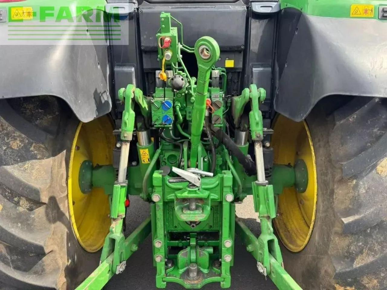 Traktor John Deere 6110m: slika 6
