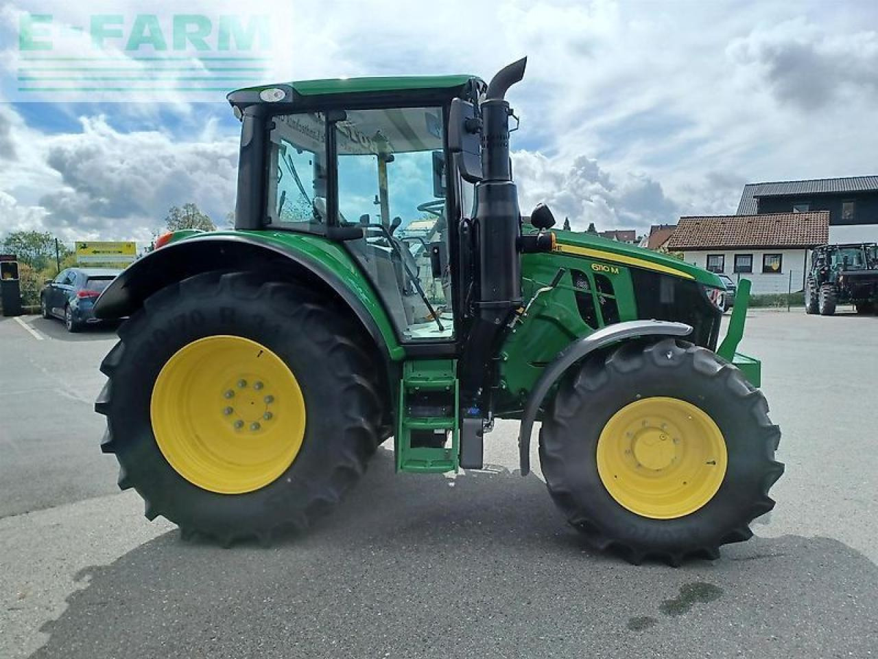 John Deere 6110m - Traktor: slika 3 John Deere 6110m - Traktor: slika 3