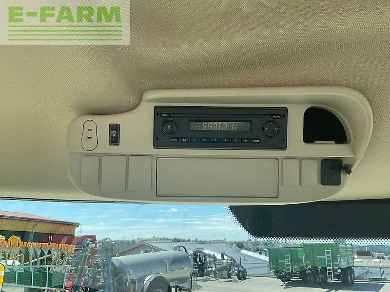 Traktor John Deere 6110r: slika 13