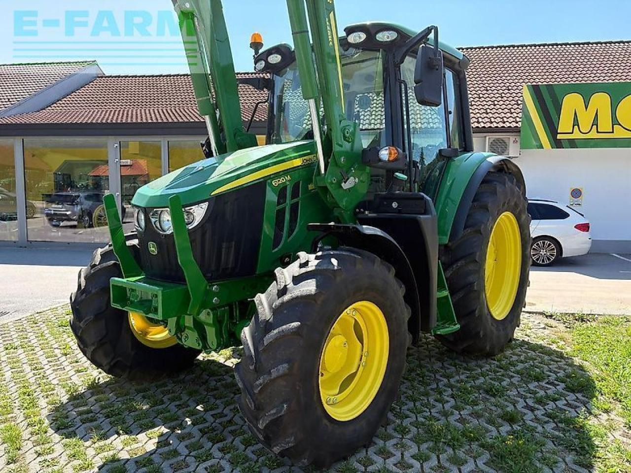 John Deere 6120m - Traktor: slika 2 John Deere 6120m - Traktor: slika 2
