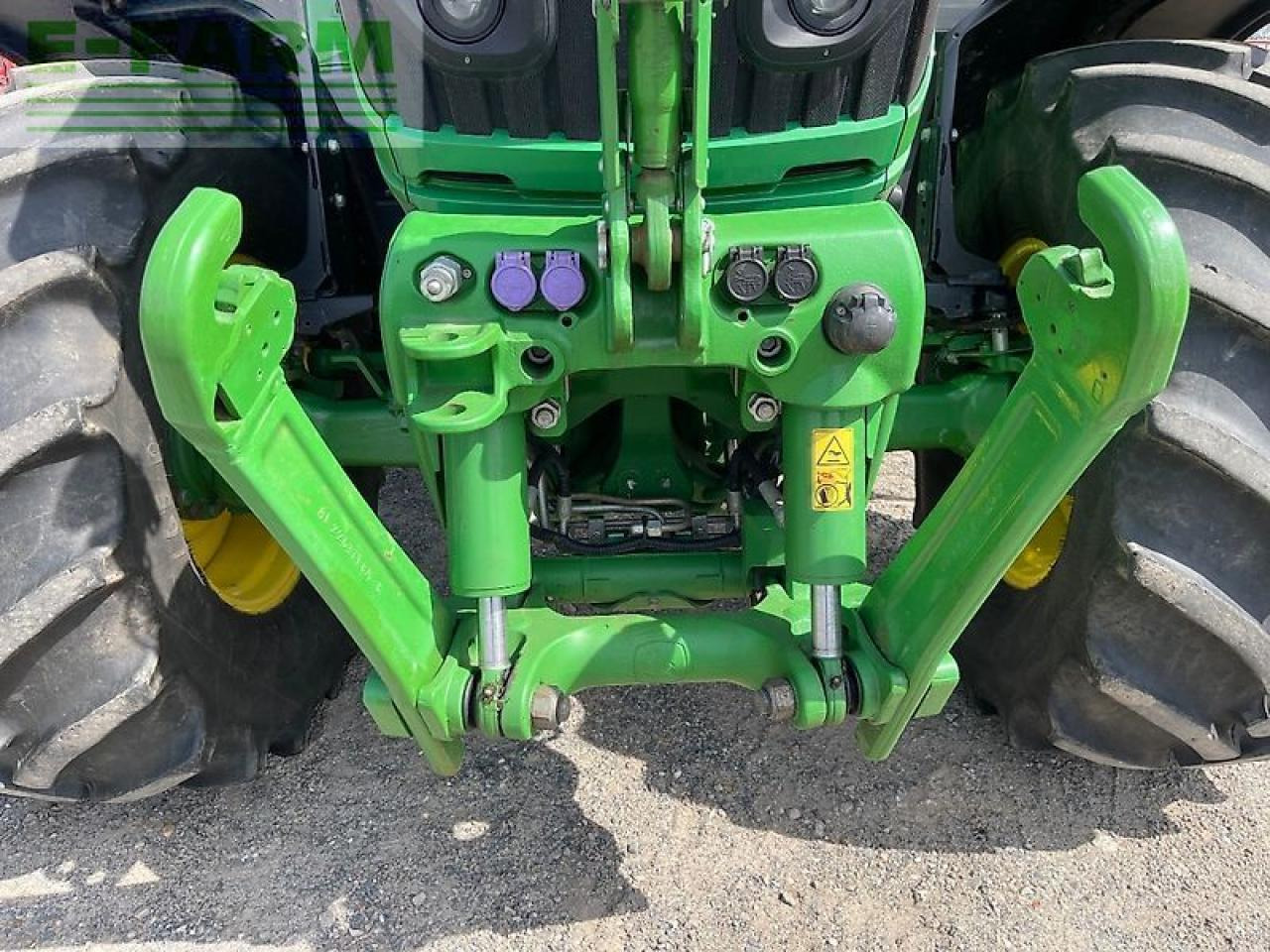 Traktor John Deere 6130r: slika 8