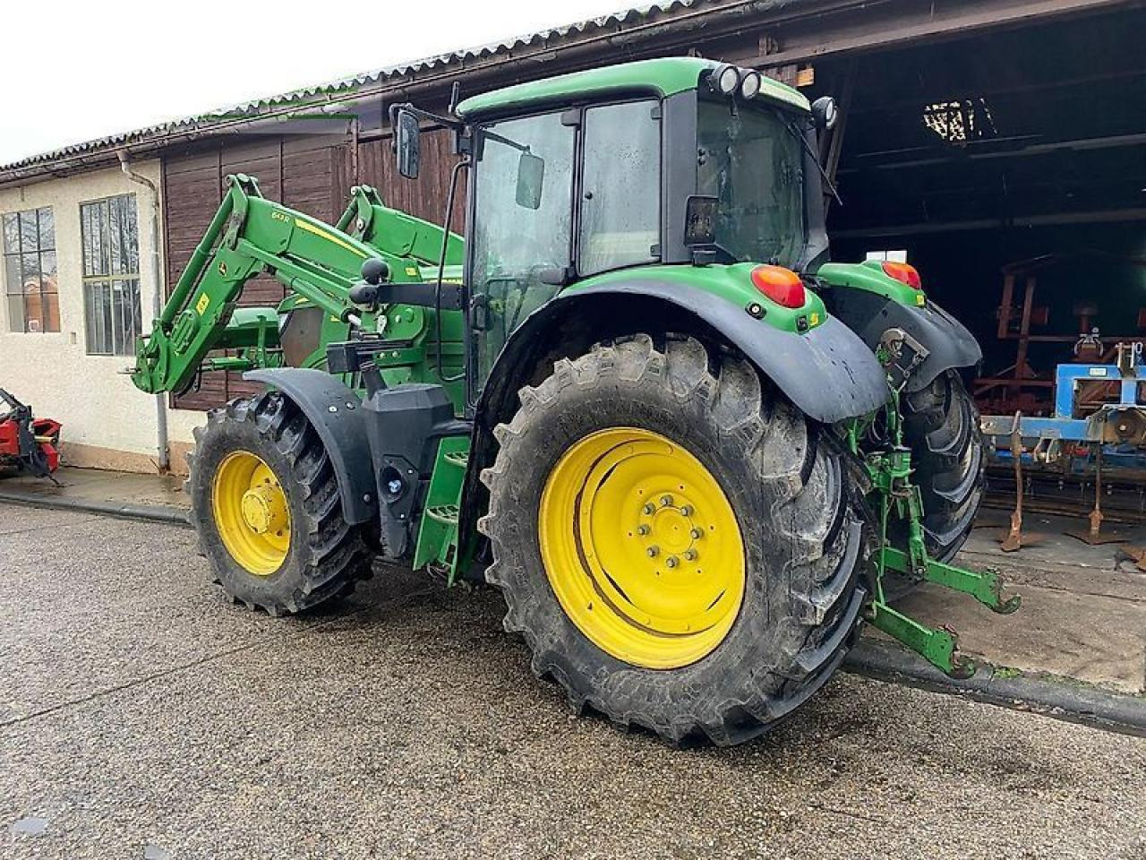 John Deere 6135 m - Traktor: slika 4 John Deere 6135 m - Traktor: slika 4
