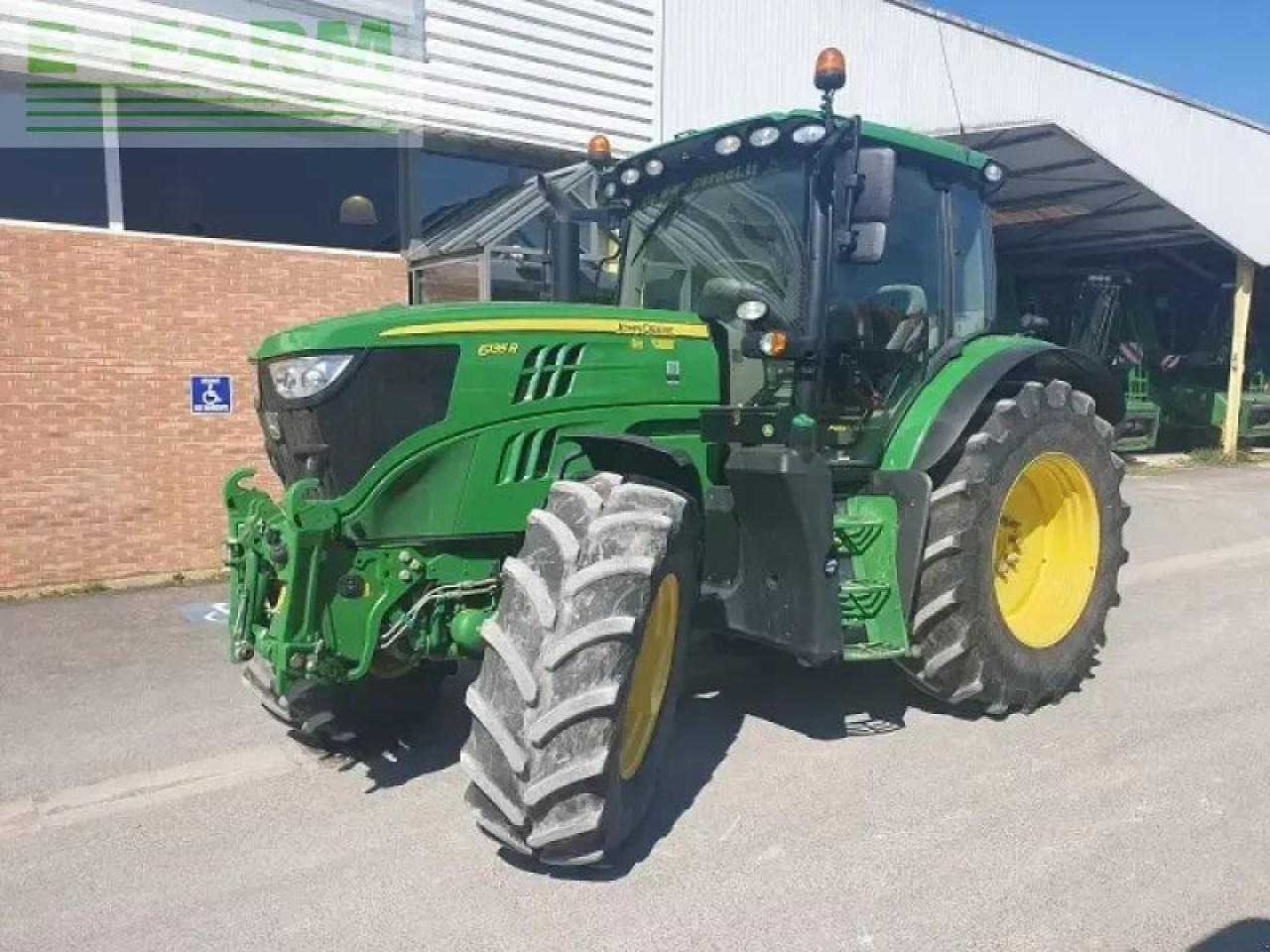 John Deere 6135r - Traktor: slika 1 John Deere 6135r - Traktor: slika 1