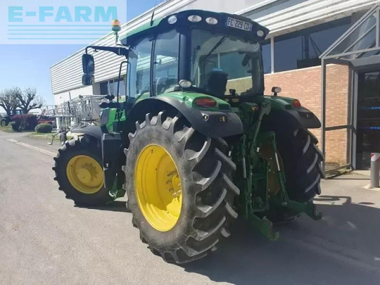 John Deere 6135r - Traktor: slika 4 John Deere 6135r - Traktor: slika 4