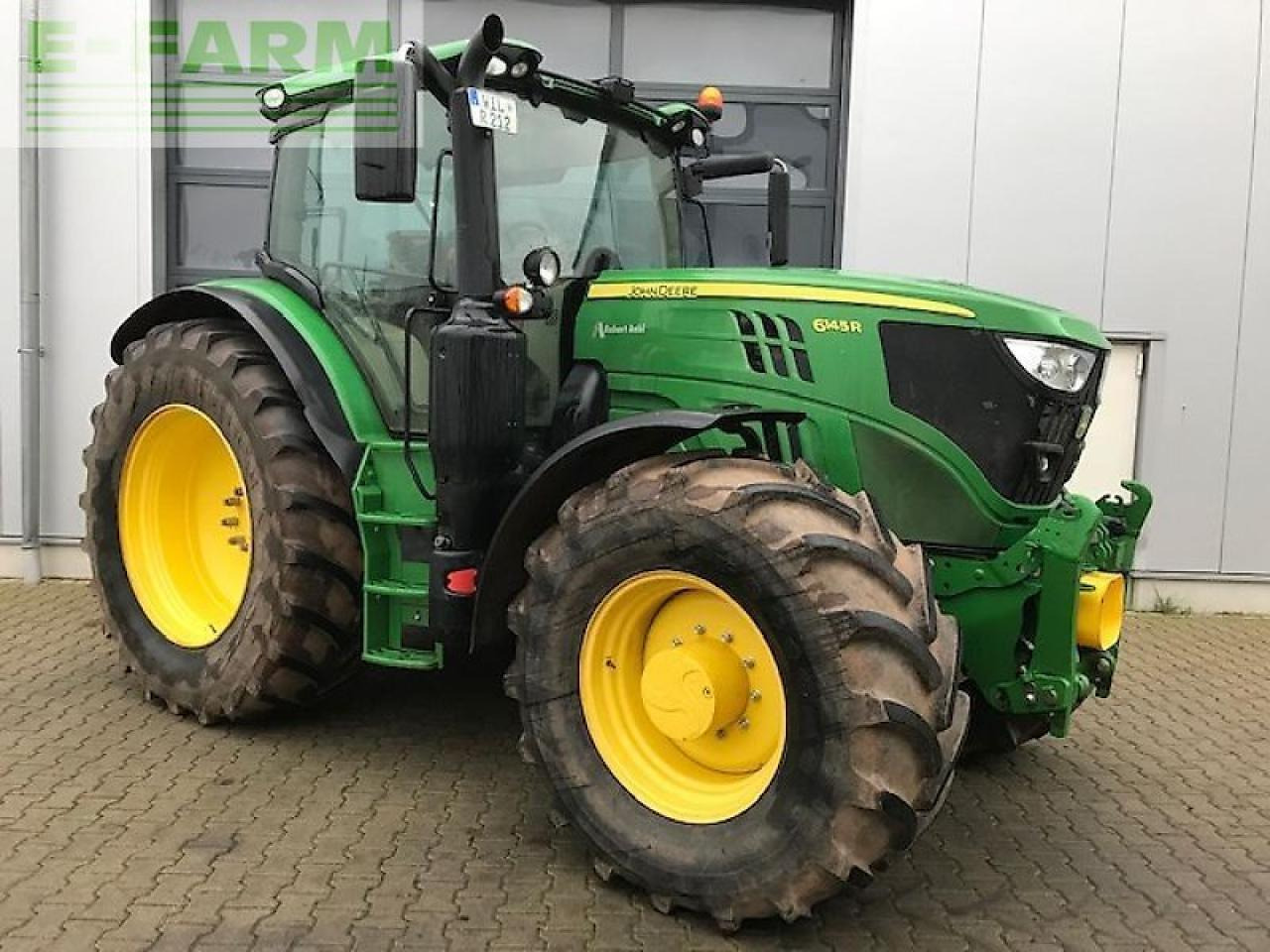 John Deere 6145r - Traktor: slika 1 John Deere 6145r - Traktor: slika 1