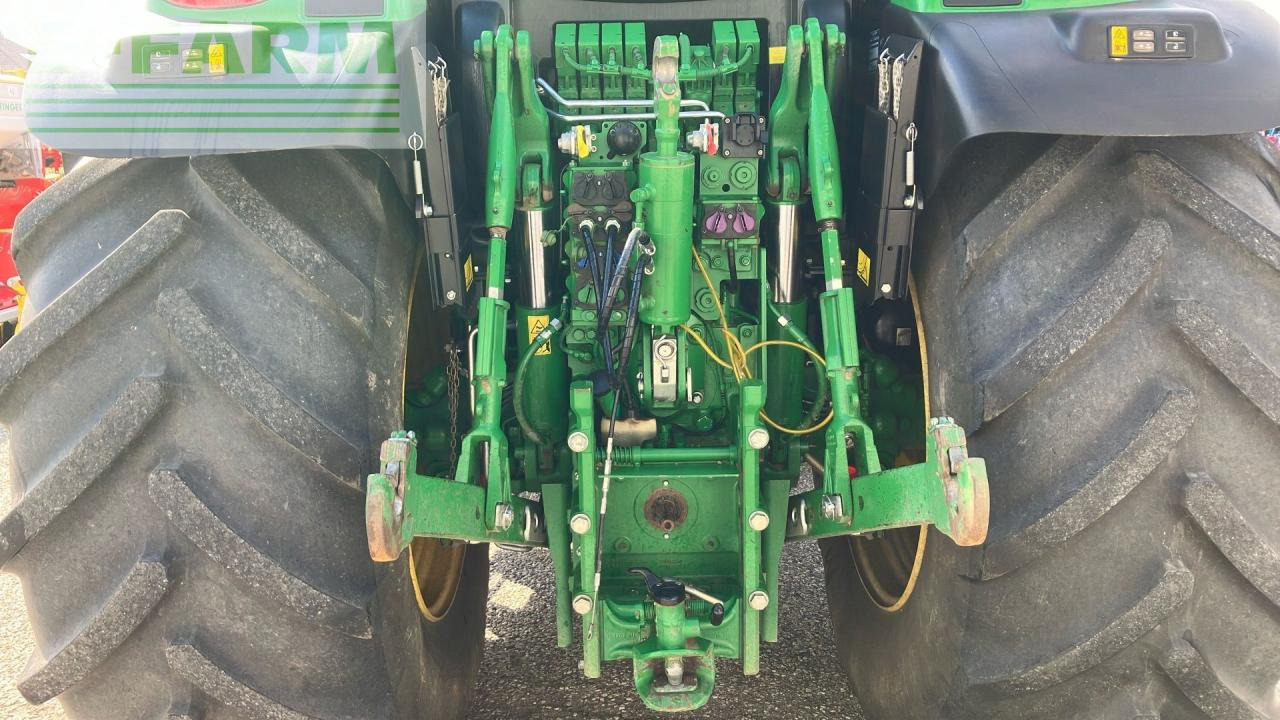 Traktor John Deere 6155R: slika 16