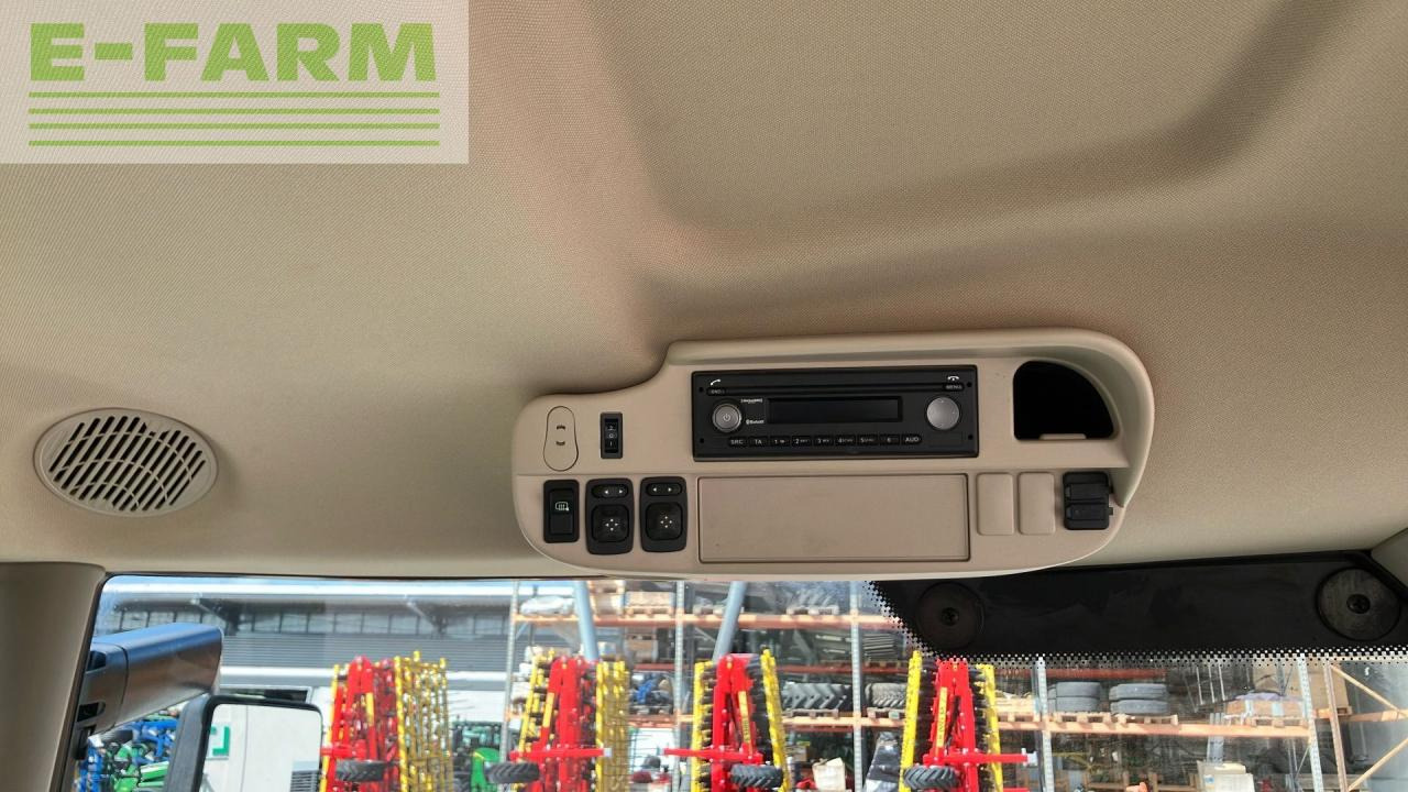 Traktor John Deere 6155R: slika 25