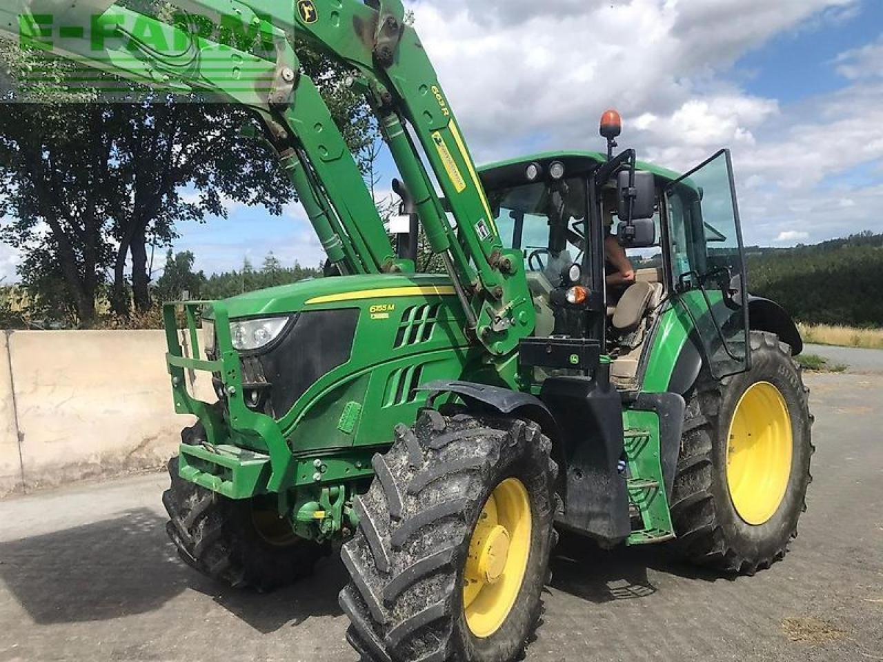 John Deere 6155m - Traktor: slika 1 John Deere 6155m - Traktor: slika 1