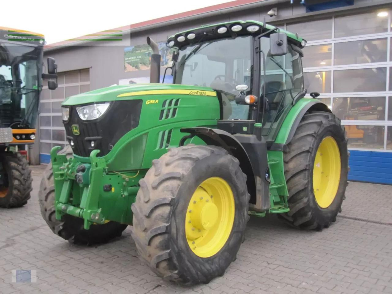 John Deere 6155r - Traktor: slika 1 John Deere 6155r - Traktor: slika 1