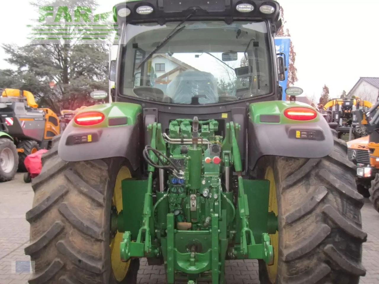 John Deere 6155r - Traktor: slika 3 John Deere 6155r - Traktor: slika 3