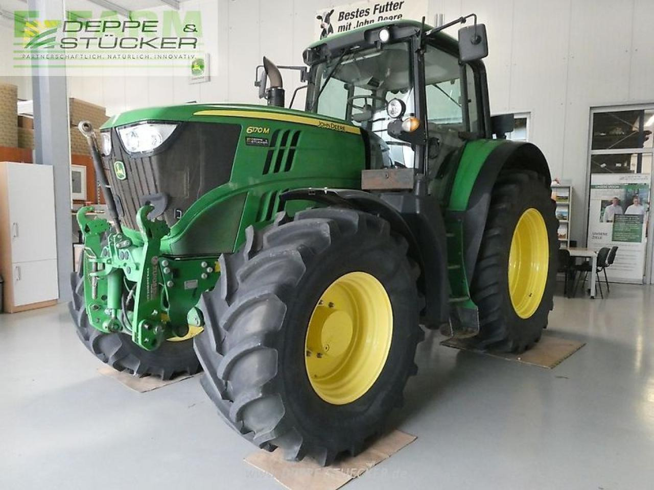 John Deere 6170m - Traktor: slika 1 John Deere 6170m - Traktor: slika 1