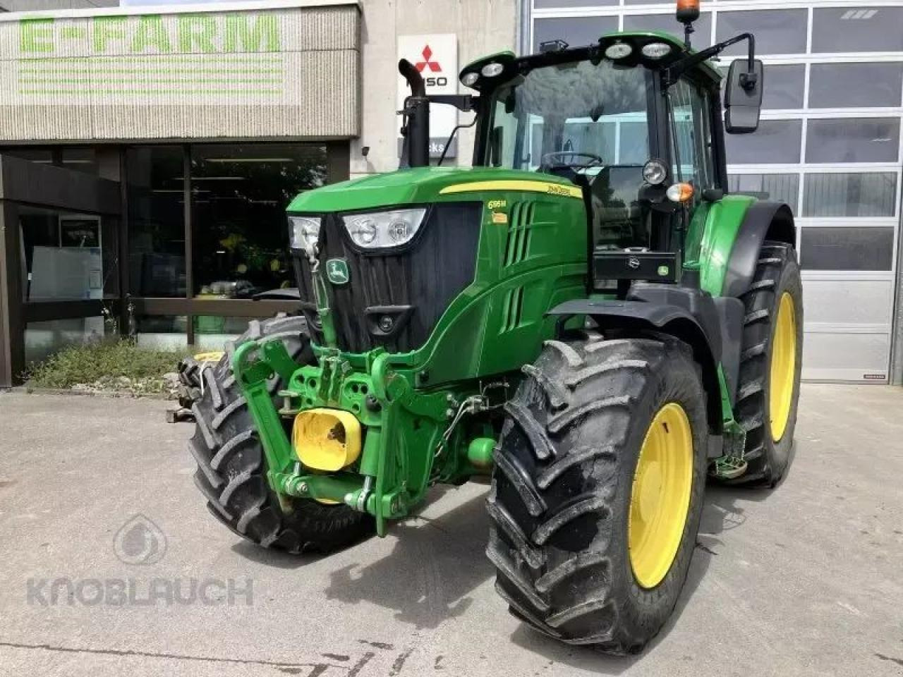 John Deere 6195m - Traktor: slika 2 John Deere 6195m - Traktor: slika 2