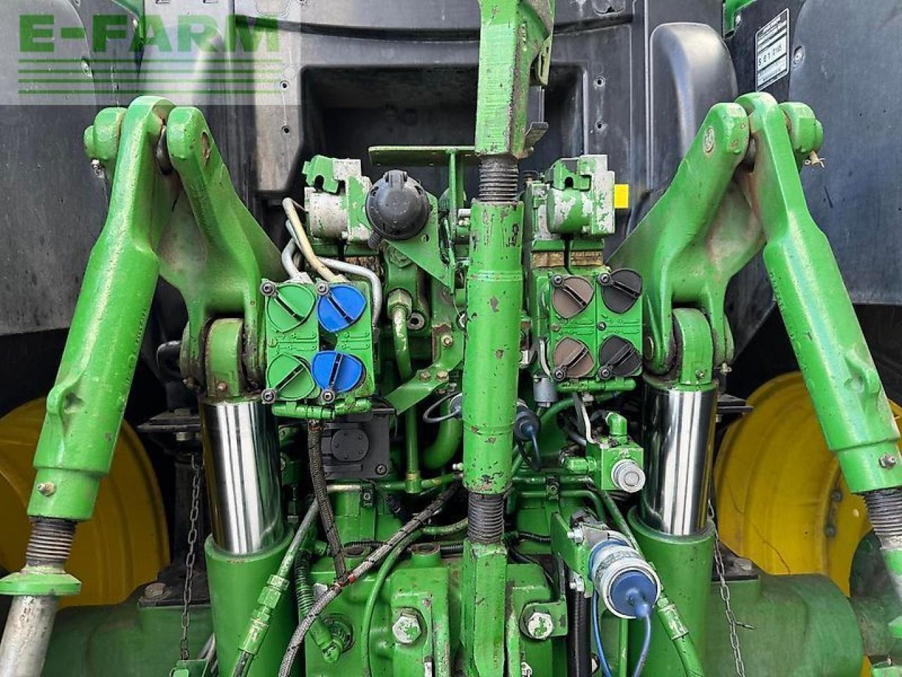 John Deere 6210 - Traktor: slika 3 John Deere 6210 - Traktor: slika 3