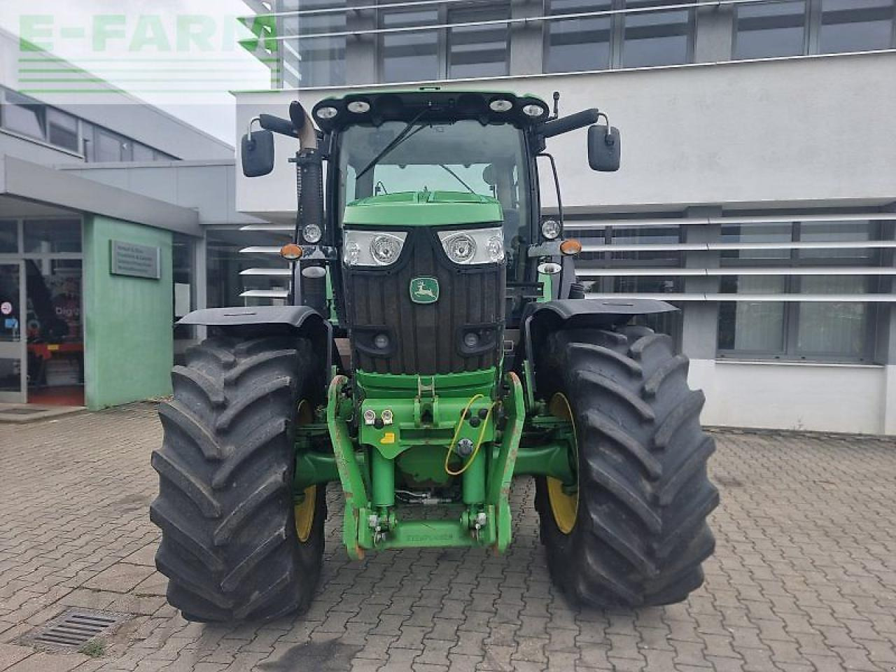 John Deere 6210r - Traktor: slika 2 John Deere 6210r - Traktor: slika 2
