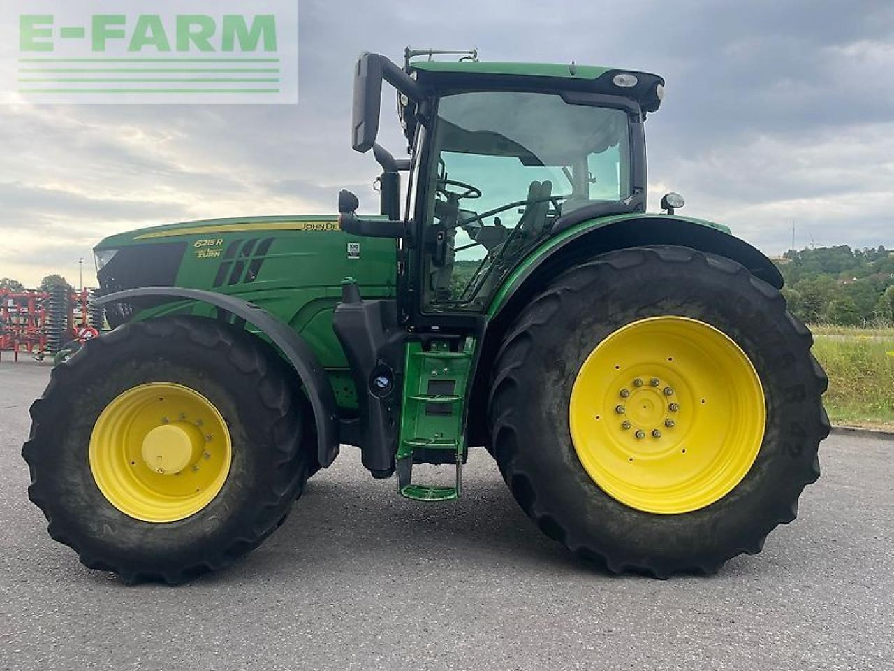 John Deere 6215r - Traktor: slika 4 John Deere 6215r - Traktor: slika 4