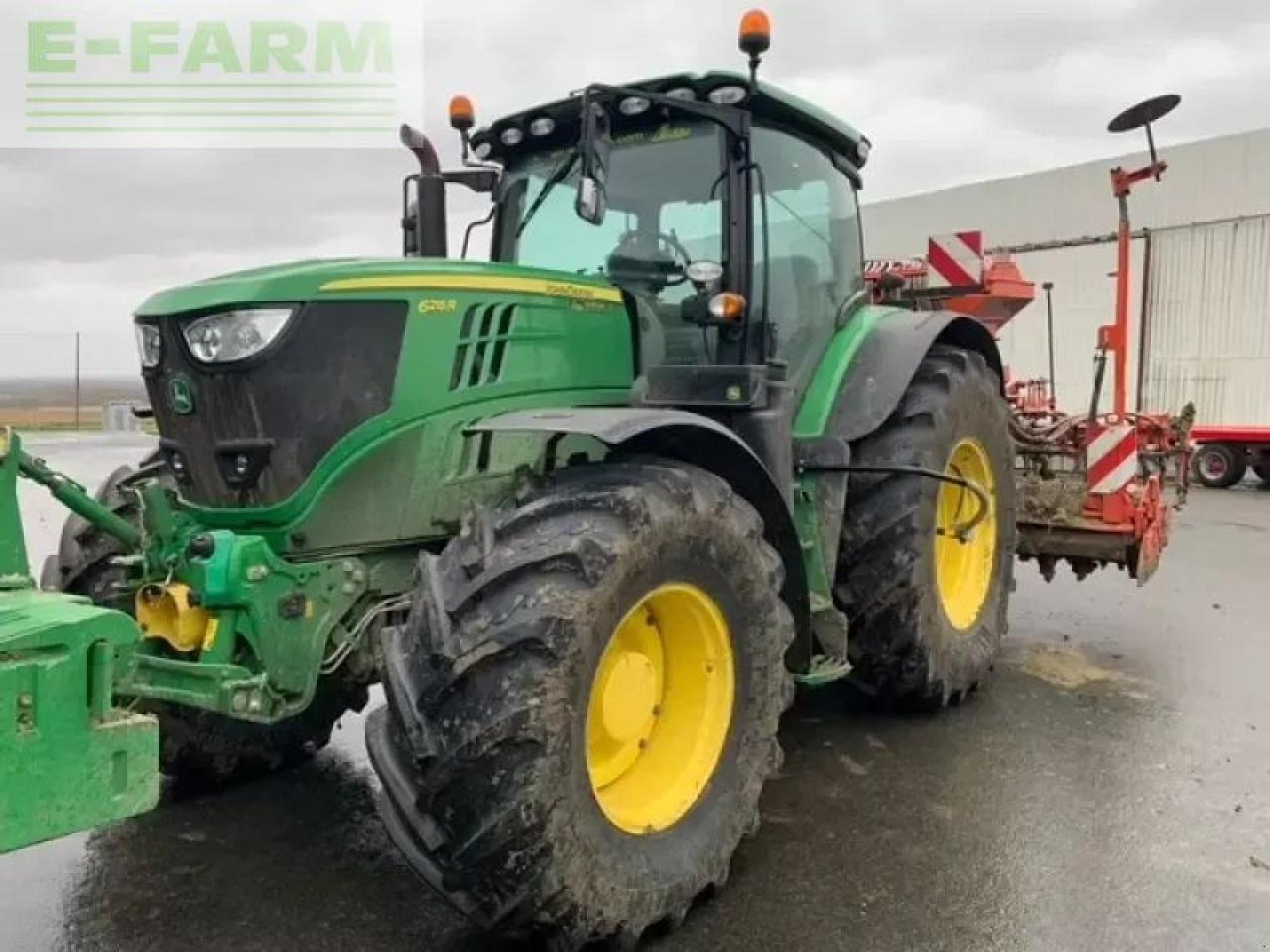 John Deere 6215r - Traktor: slika 1 John Deere 6215r - Traktor: slika 1