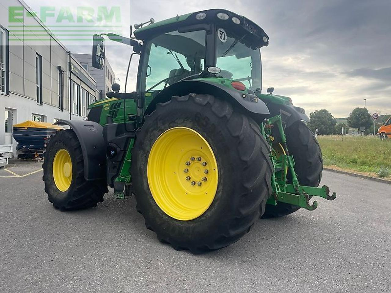 John Deere 6215r - Traktor: slika 5 John Deere 6215r - Traktor: slika 5